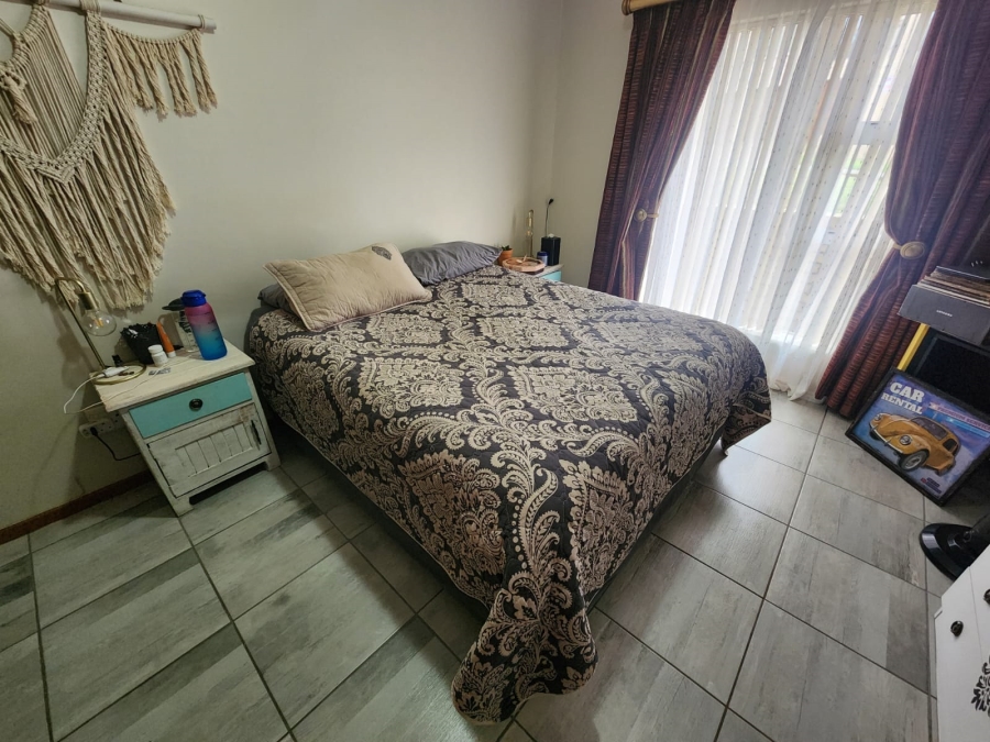 3 Bedroom Property for Sale in Menkenkop Western Cape